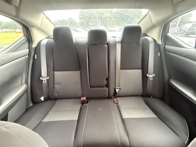Used 2020 Nissan Sentra SV w/ Electronics Package FWD image 18