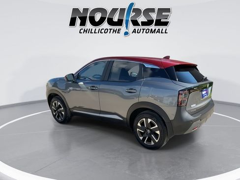 Used 2025 Nissan Kicks SV w/ Charging Package AWD/4WD image 6