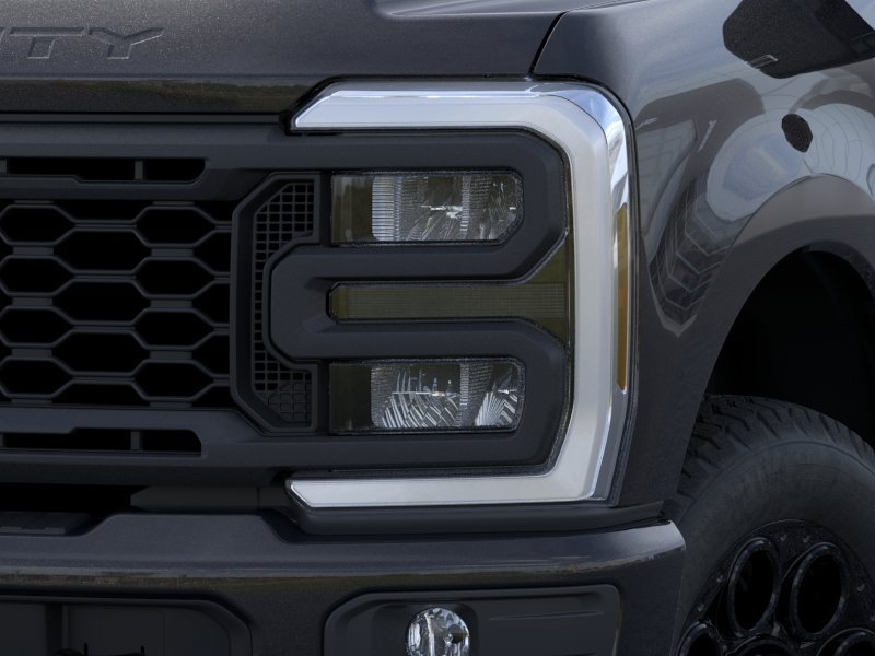New 2025 Ford F250 XLT w/ Black Appearance Package AWD/4WD image 18