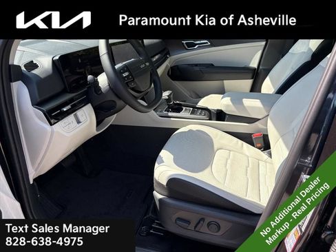 New 2026 Kia Sportage SX FWD image 19