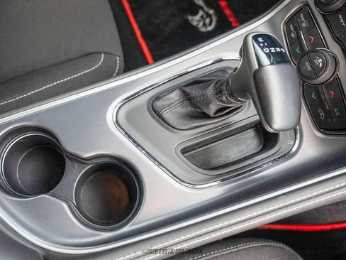 Used 2020 Dodge Challenger SRT Hellcat Redeye image 30