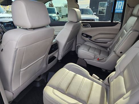 Used 2019 GMC Yukon XL Denali w/ Denali Ultimate Package image 10