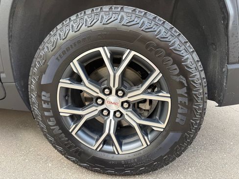 Used 2024 GMC Acadia AT4 w/ LPO, Floor Liner Package AWD/4WD image 8