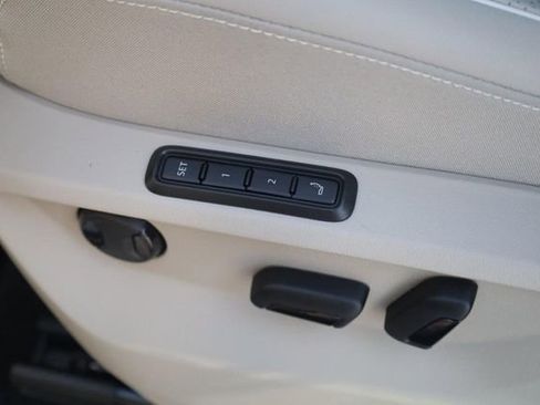 New 2026 Volkswagen Atlas SEL Premium R-Line image 12