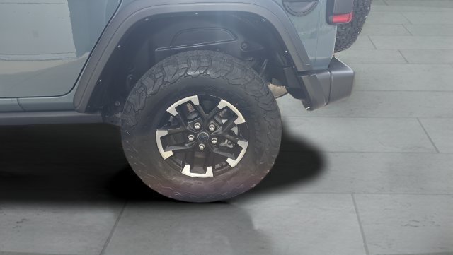 Used 2024 Jeep Wrangler Unlimited Rubicon 4xe w/ Convenience Group AWD/4WD image 29