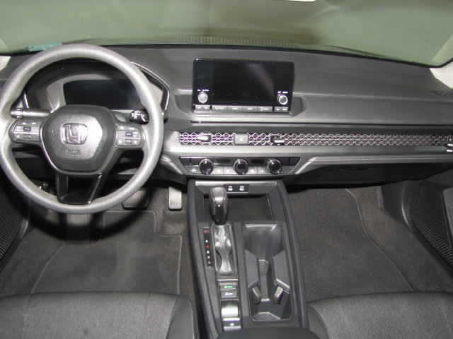 Certified 2025 Honda Accord SE image 35