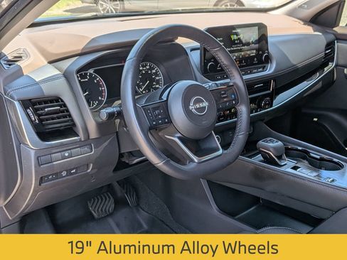 Used 2023 Nissan Rogue SL w/ SL Premium Package FWD image 32