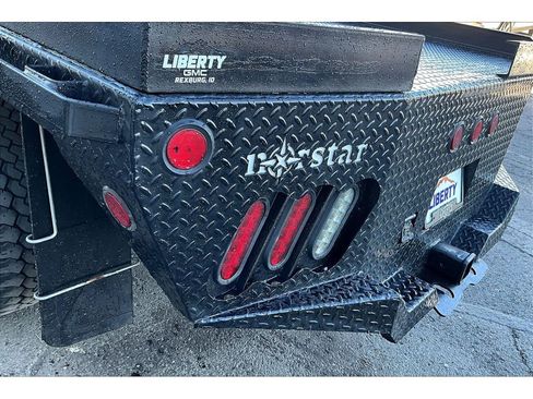 Used 2022 GMC Sierra 2500 SLT image 21