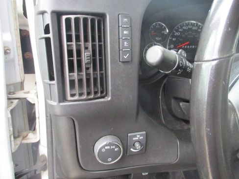 Used 2021 Chevrolet Express 3500 w/ Power Convenience Package image 12