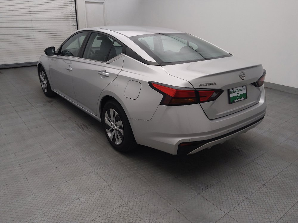 Used 2024 Nissan Altima 2.5 S FWD image 5