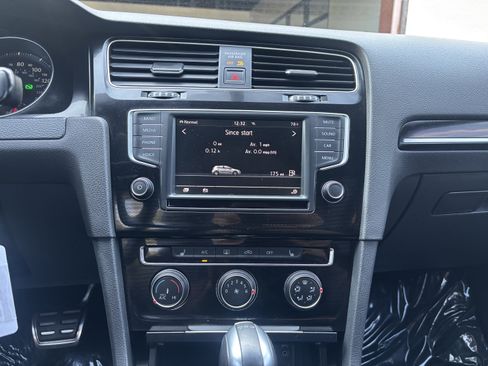 Used 2017 Volkswagen GTI S image 23