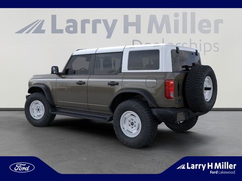 New 2026 Ford Bronco Heritage Edition AWD/4WD image 4
