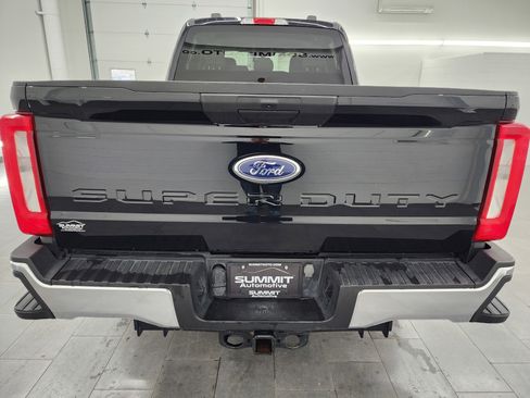 Used 2023 Ford F250 XLT w/ FX4 Off-Road Package image 27