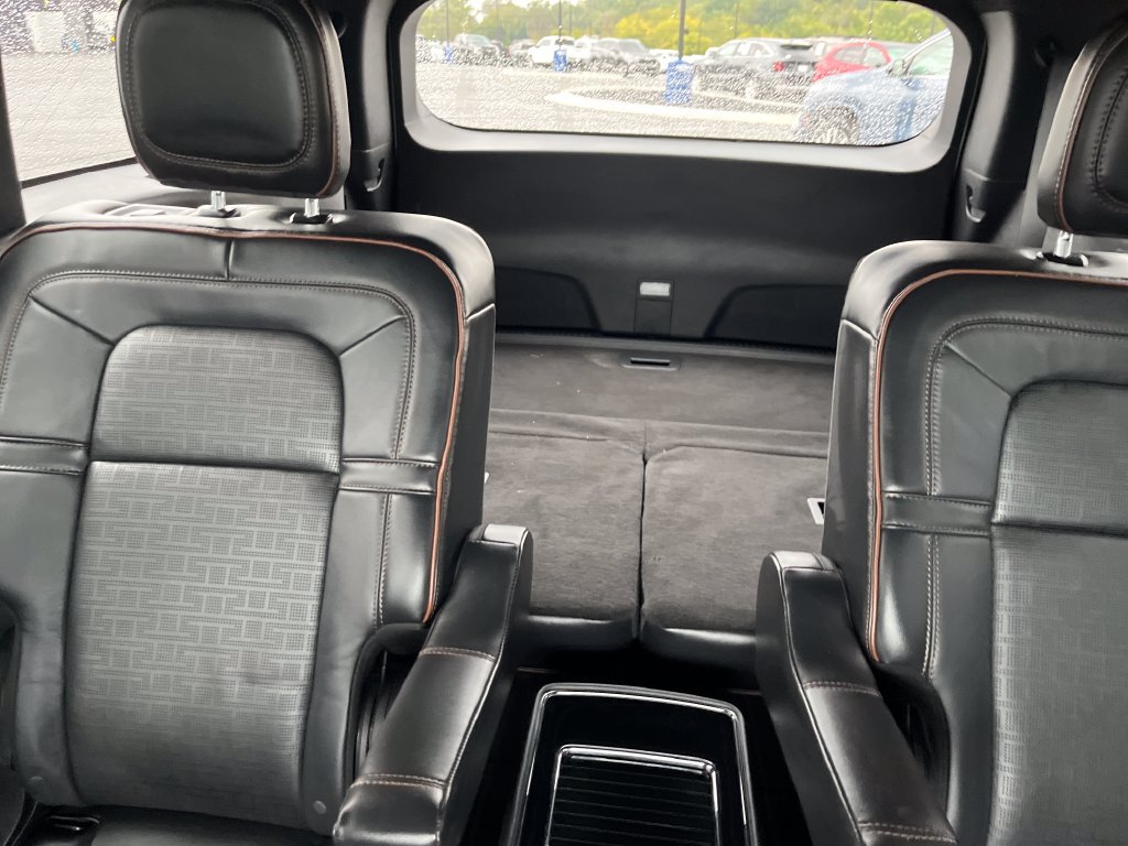 Used 2025 Lincoln Aviator Black Label w/ Black Label Special Edition AWD/4WD image 23