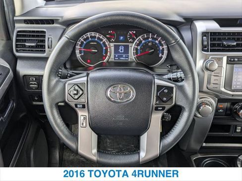 Used 2016 Toyota 4Runner SR5 AWD/4WD image 15