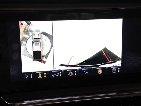 Used 2025 GMC Sierra 1500 Denali w/ Technology Package AWD/4WD image 27