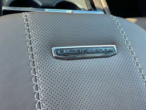 New 2026 GMC Yukon Denali Ultimate AWD/4WD image 24