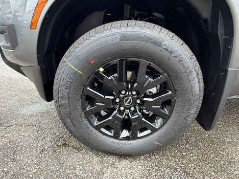 New 2026 Nissan Frontier SV w/ All-Weather Content Package AWD/4WD image 10