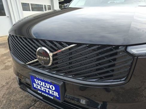 New 2026 Volvo XC90 T8 Ultra w/ Protection Package image 11