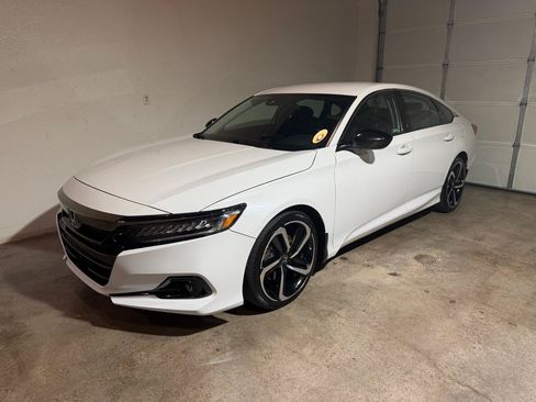 Used 2022 Honda Accord Sport Special Edition image 3