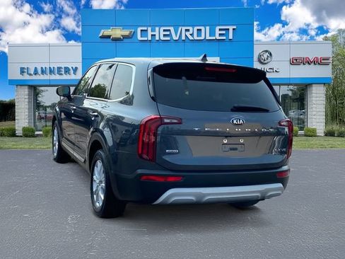Used 2020 Kia Telluride LX AWD/4WD image 3
