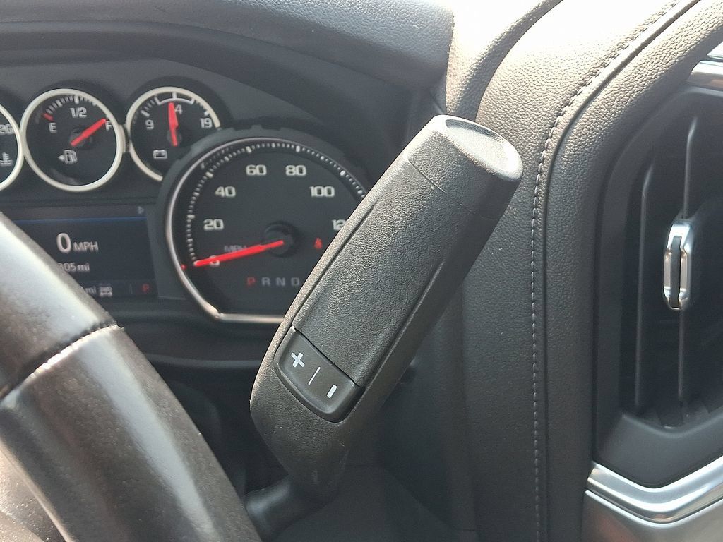 Certified 2022 Chevrolet Silverado 1500 LT AWD/4WD image 15
