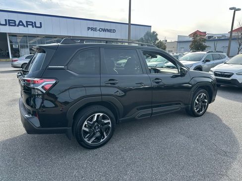 Used 2025 Subaru Forester Limited w/ Popular Package #2 image 3