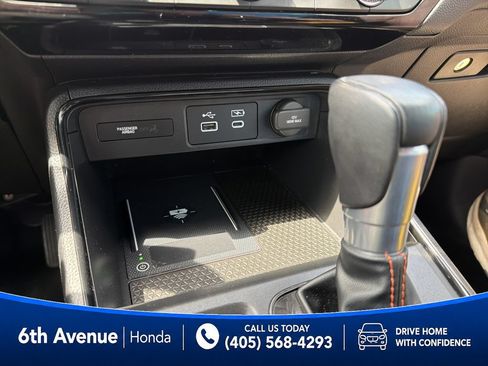 Used 2025 Honda CR-V Sport Touring image 28