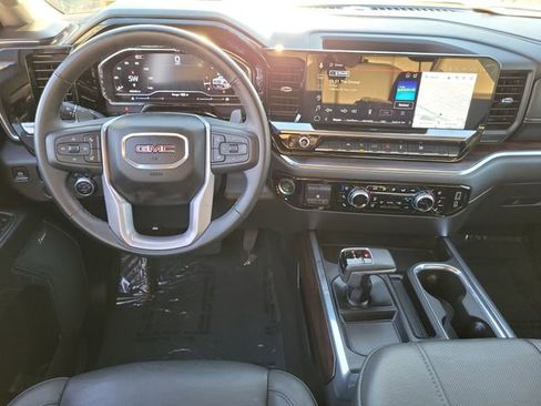 Used 2025 GMC Sierra 1500 SLT w/ SLT Premium Package image 4