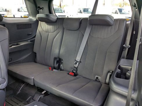 Used 2025 Hyundai Palisade Calligraphy image 16