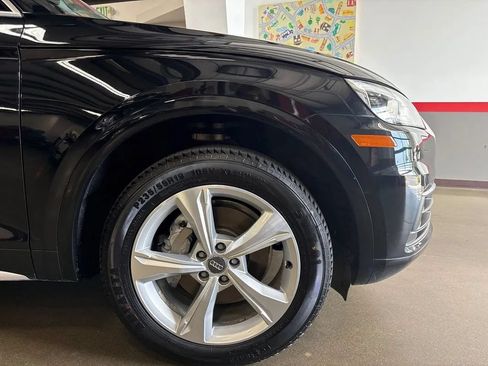 Used 2020 Audi Q5 2.0T Premium Plus AWD/4WD image 25