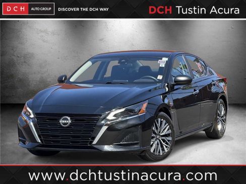 Used 2025 Nissan Altima 2.5 SV FWD image 1