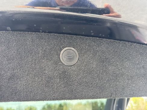 Used 2023 Tesla Model X Plaid image 30