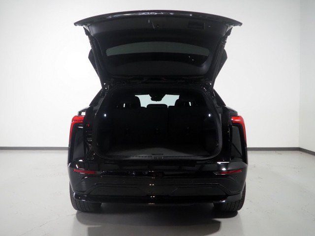 Used 2024 Chevrolet Blazer EV AWD RS image 48