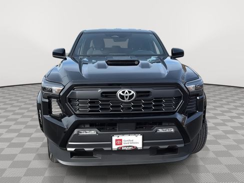 Used 2024 Toyota Tacoma TRD Sport image 4