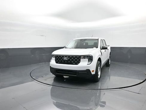 New 2026 Ford Maverick XL image 3