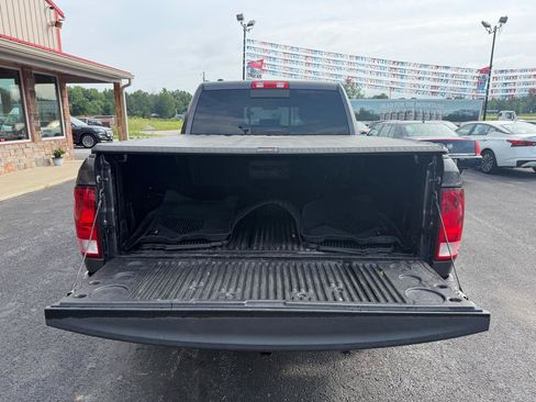 Used 2019 RAM 1500 Classic SLT AWD/4WD image 6