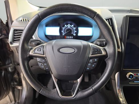 Used 2024 Ford Edge Titanium AWD/4WD image 19