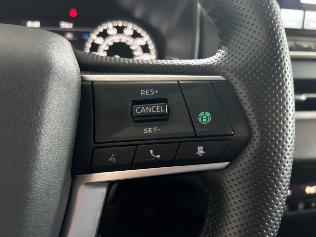 Used 2024 Mitsubishi Outlander SE FWD image 16