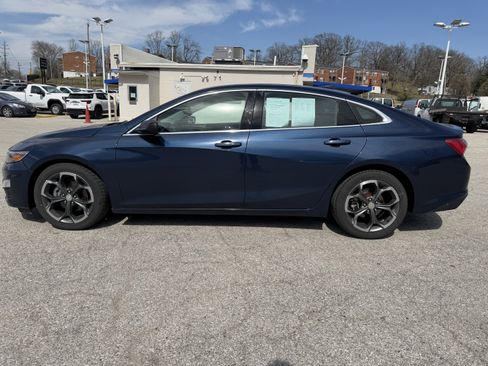 Used 2021 Chevrolet Malibu LT image 4