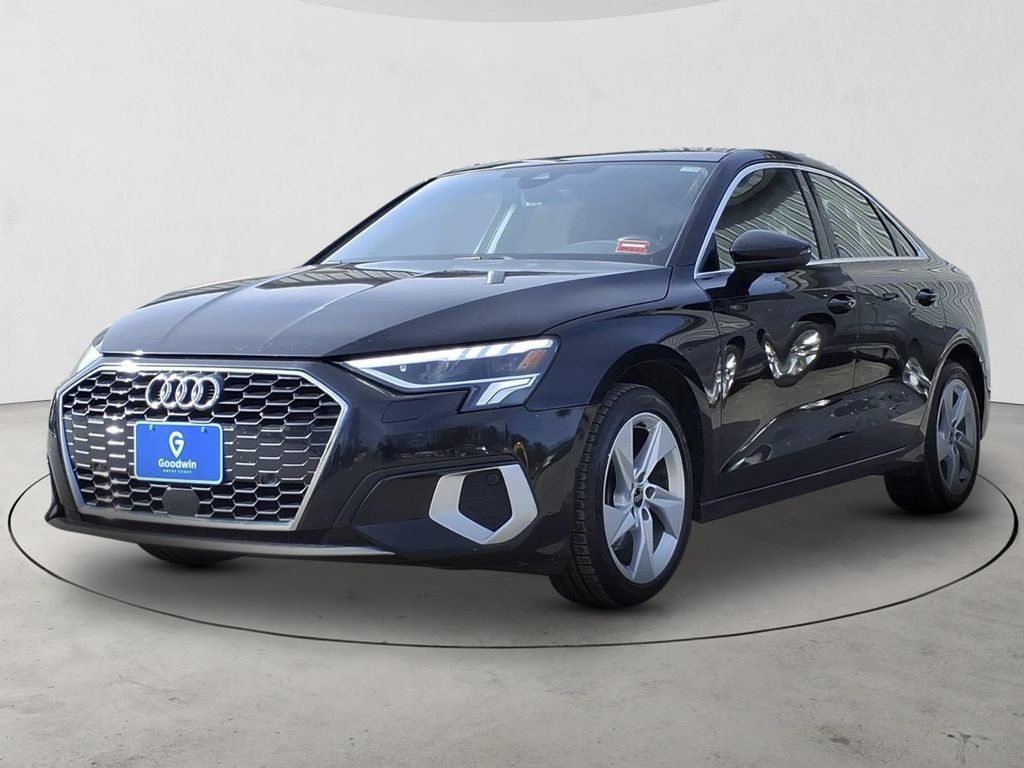 Used 2024 Audi A3 2.0T Premium FWD image 1
