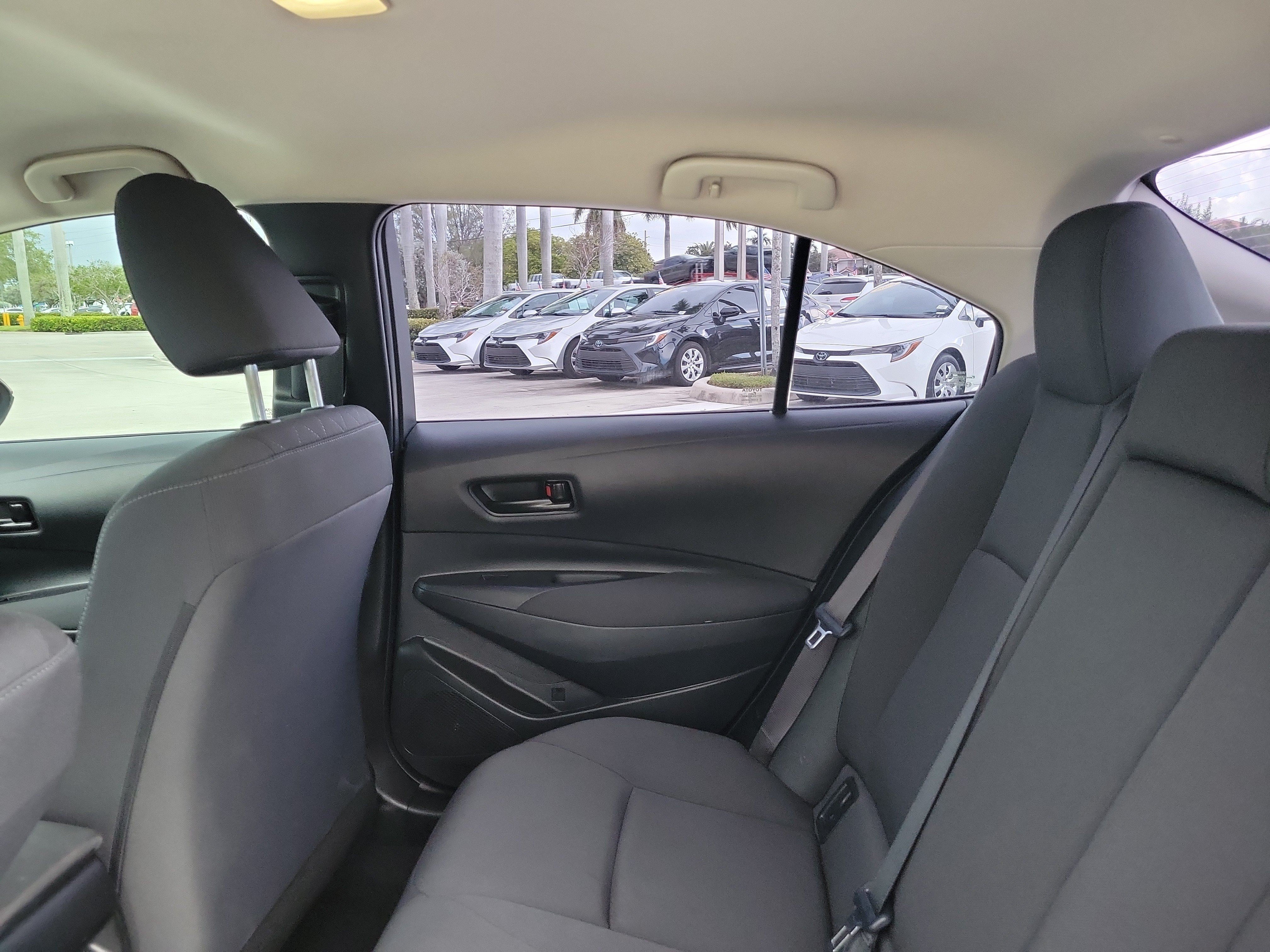 Used 2024 Toyota Corolla LE FWD image 14