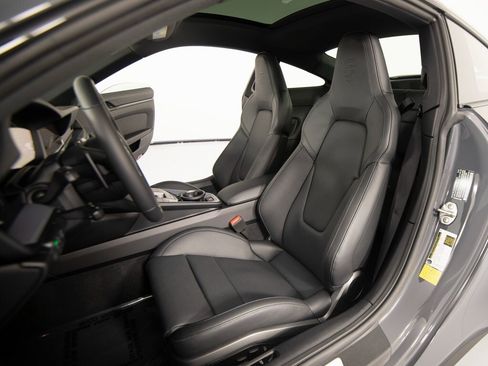 New 2026 Porsche 911 Carrera image 7