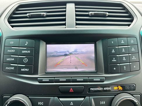 Used 2016 Ford Explorer FWD image 26