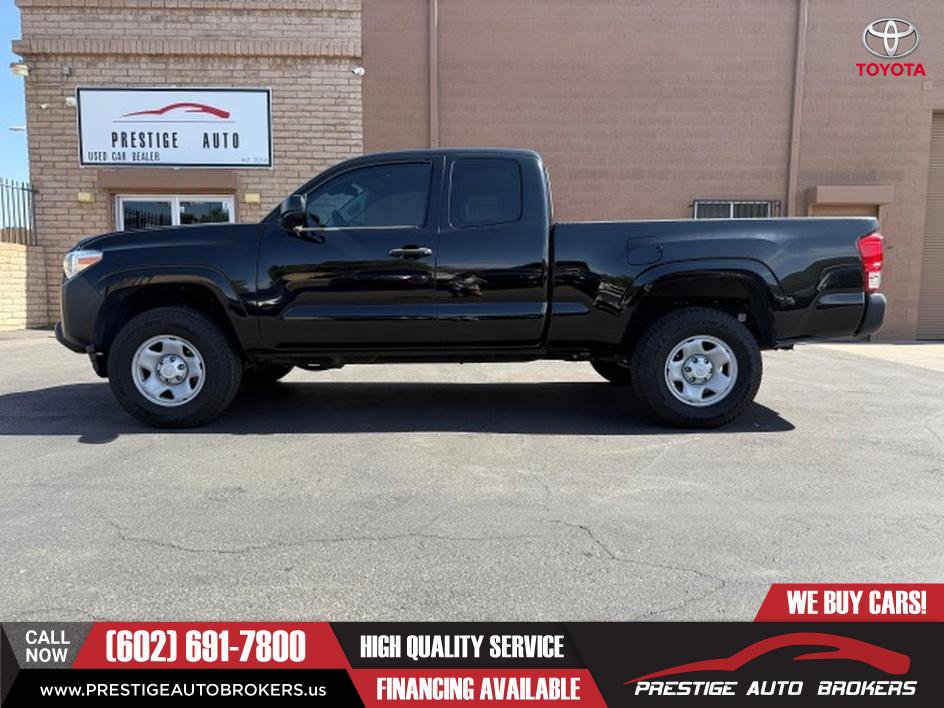 Used 2021 Toyota Tacoma SR RWD image 2