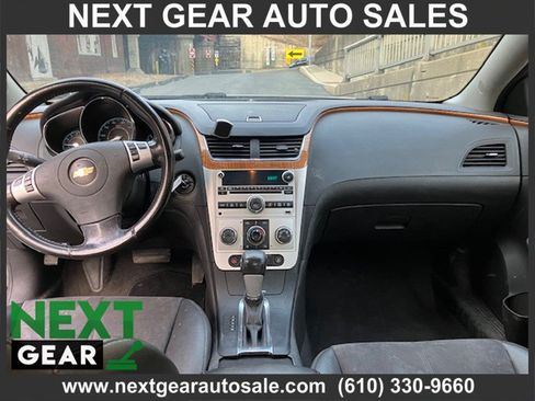 Used 2012 Chevrolet Malibu LT w/ Sunroof Package FWD image 7
