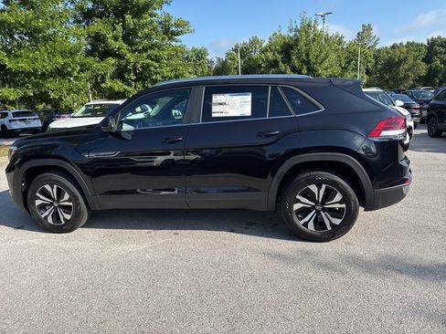 New 2026 Volkswagen Atlas Cross Sport SE image 6