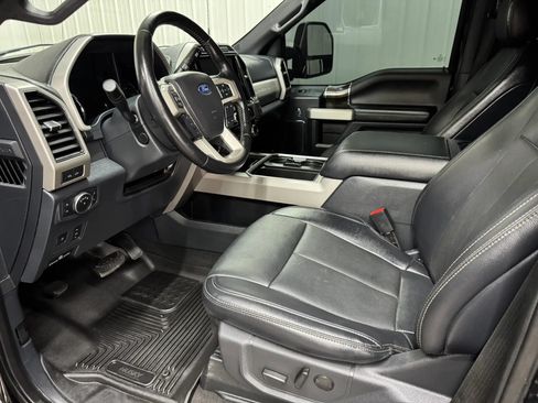 Used 2022 Ford F250 Lariat w/ Lariat Ultimate Package AWD/4WD image 10