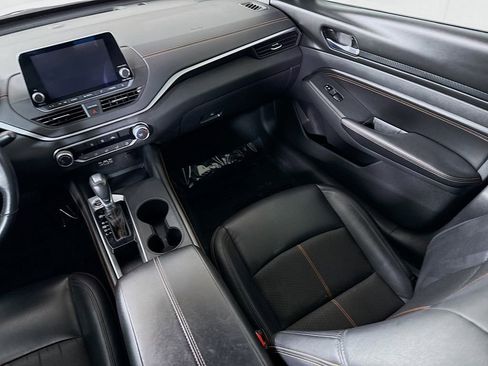 Certified 2021 Nissan Altima 2.5 SR image 25