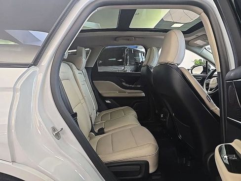 Used 2025 Lincoln Corsair AWD w/ Equipment Group 101A image 37